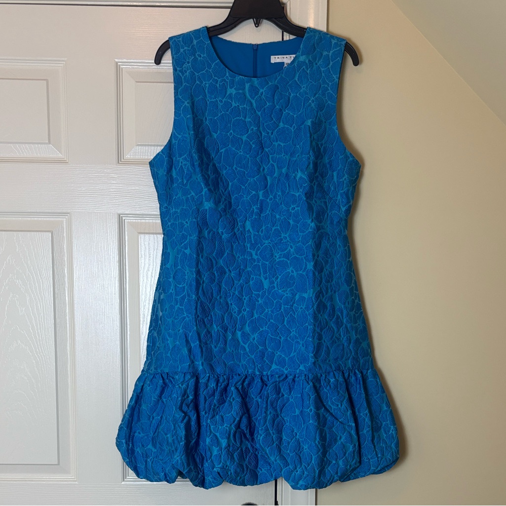 Nwt Trina Turk Blue Textured Chiara Floral Bubble-Hem Mini Dress Size 12